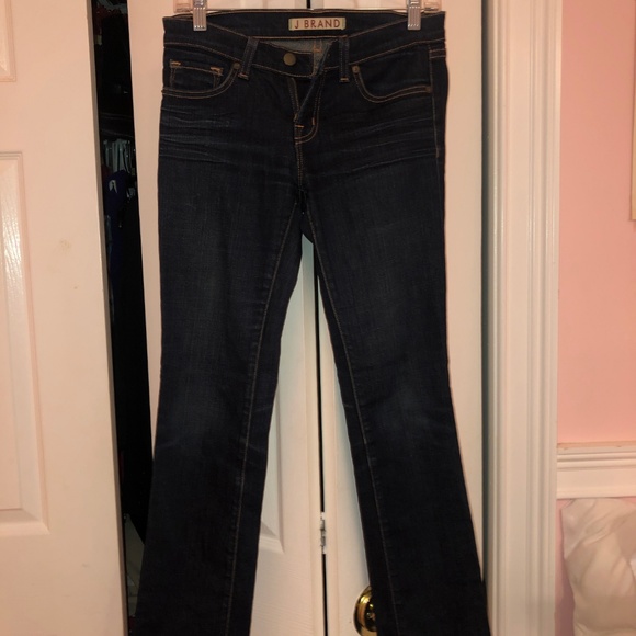 J Brand Cigarette Leg Size 26 Jean - Picture 2 of 3
